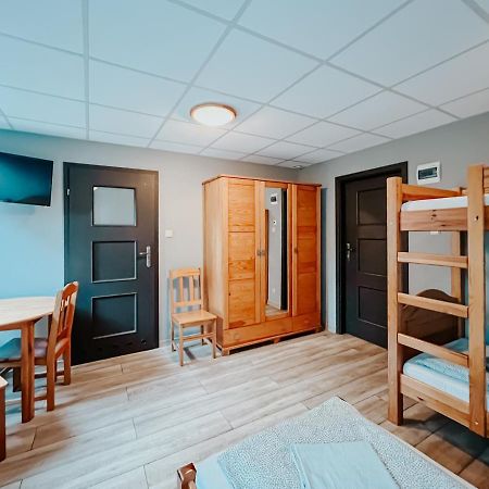 Hostel Filip กดัญสก์ ภายนอก รูปภาพ